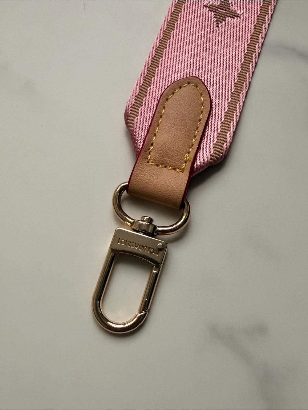 LV Designer Speedy Shoulder logo replacement Blush pink guitar Strap - Picture 6 of 8